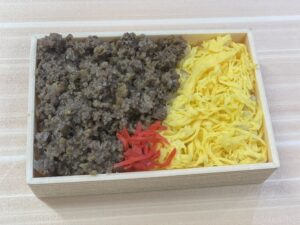 黒毛和牛そぼろ弁当の画像