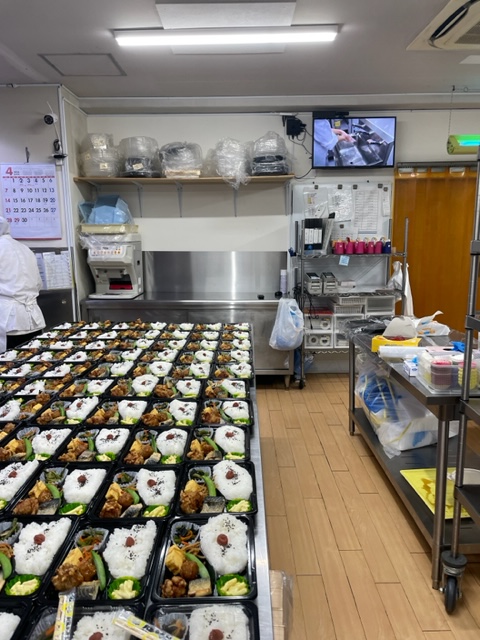 ５月弁当製造の様子