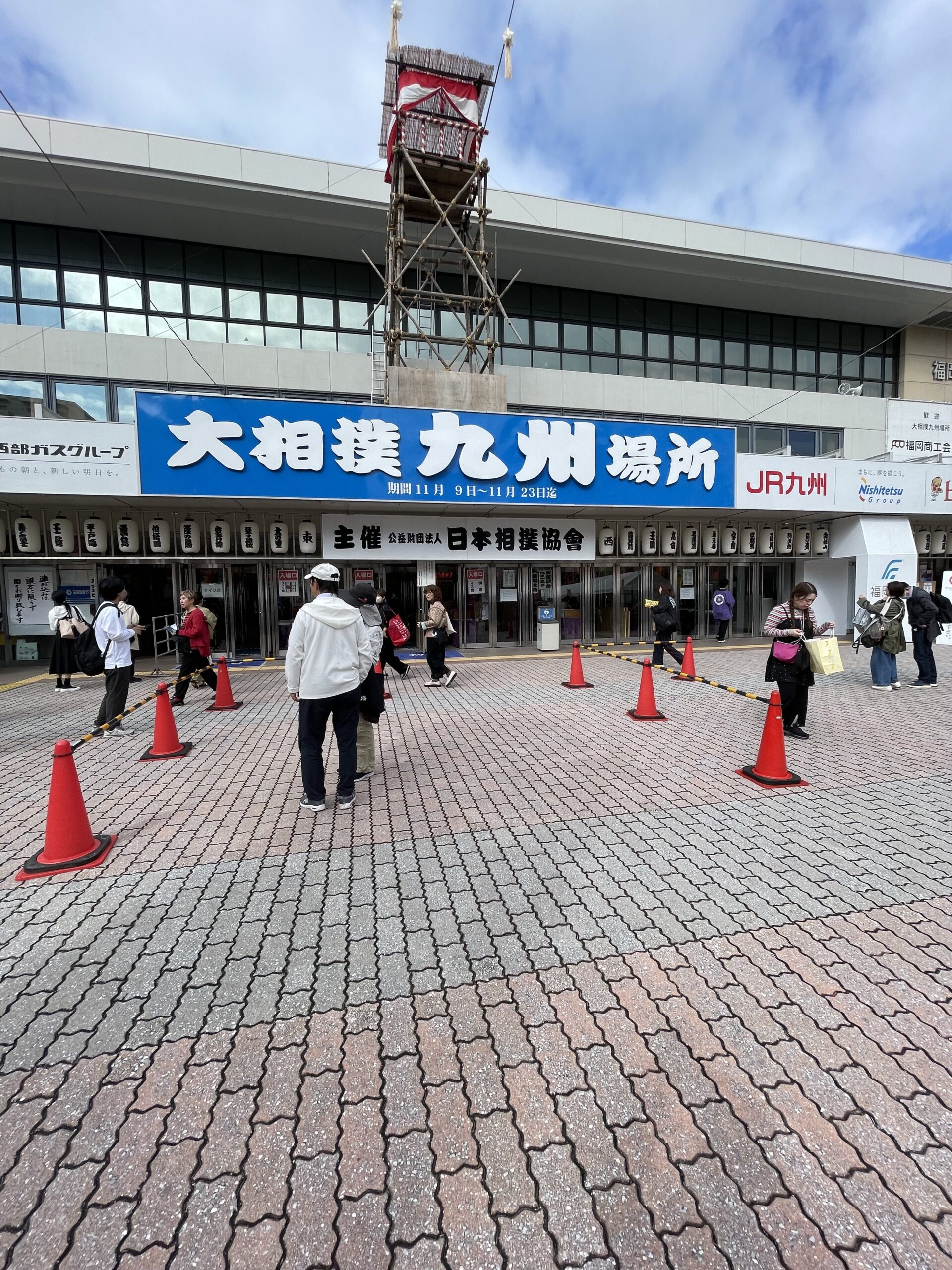 九州場所の様子