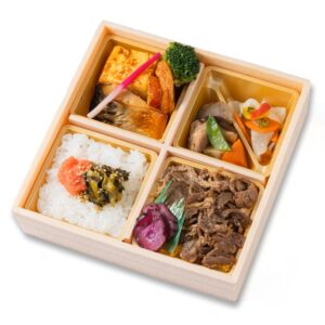 天草産黒毛和牛 幕の内御膳¥ 1,944(税込)